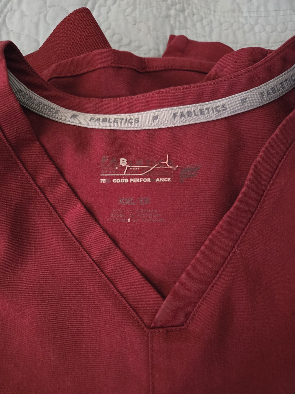 Fabletics Scrub Set Burgundy Color XXL - Picture 2 of 10